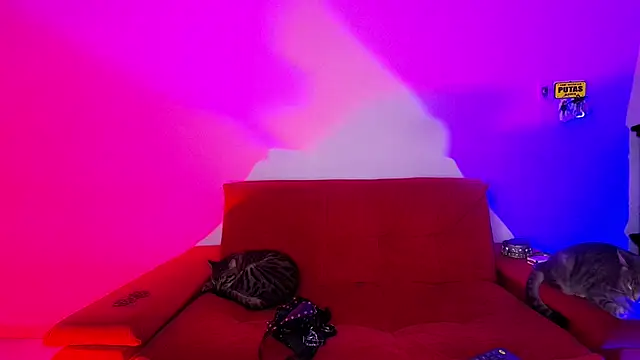 Snapshot of irregular_fetish_ chatting on 28, 11, 2025 irregular fetish online show from 28, 11, 2025