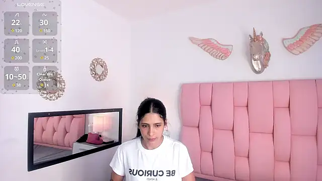 VeronikaOlsen online show from 3, 2, 2025