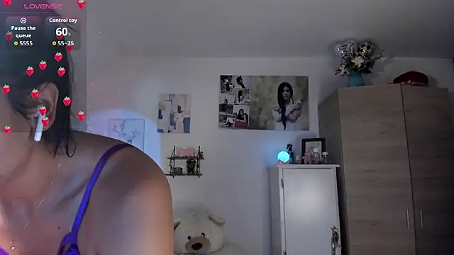 VeronikaOlsen online show from 22, 9, 2025