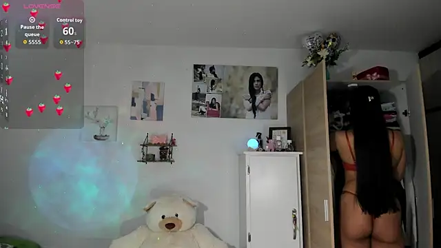 VeronikaOlsen online show from 28, 9, 2025