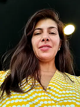 scarlett moore online show from 8, 3, 2025