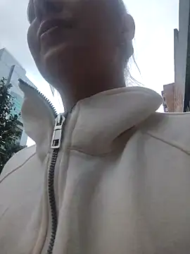 scarlett moore online show from 19, 4, 2026