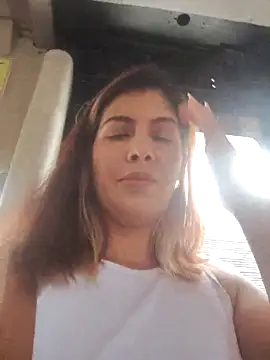 scarlett moore online show from 22, 4, 2026