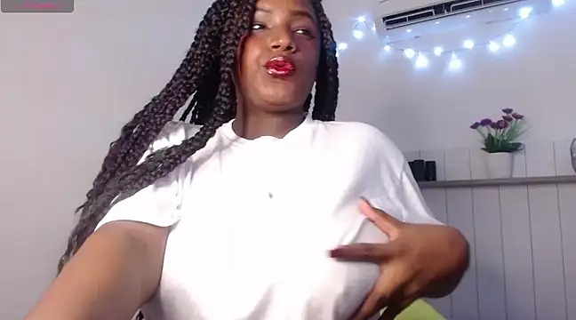 Snapshot of NikitaKiss chatting on 22, 1, 2025 NikitaKiss online show from 22, 1, 2025