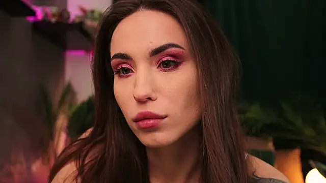 BabyYoda- online show from 9, 1, 2025