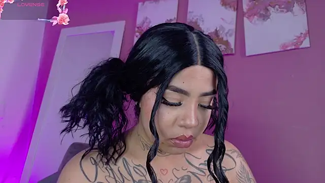 foxxy-lov3 online show from 27, 4, 2026