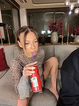 SexOnMyLvL online show from 3, 12, 2024