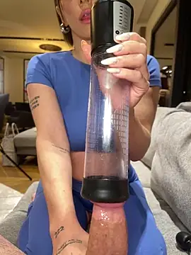 SexOnMyLvL online show from 6, 3, 2025