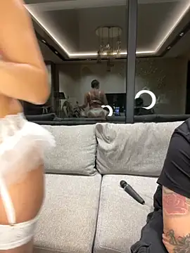 SexOnMyLvL online show from 5, 10, 2025