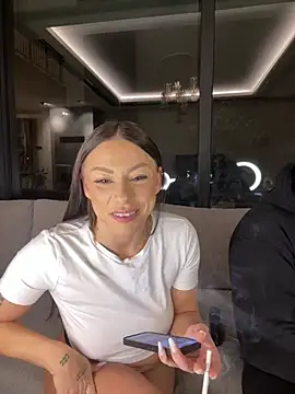 SexOnMyLvL online show from 2, 2, 2026