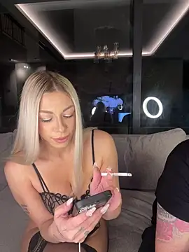 SexOnMyLvL online show from 24, 4, 2026