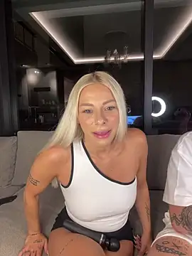 SexOnMyLvL online show from 11, 6, 2026