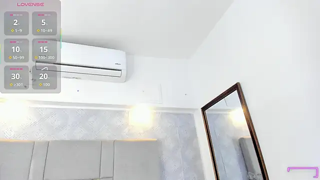 Camilaa Sanchez  online show from 8, 10, 2025