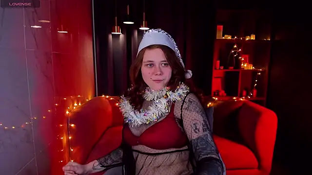 Snapshot of SophiePure chatting on 28, 12, 2024 SophiePure online show from 28, 12, 2024