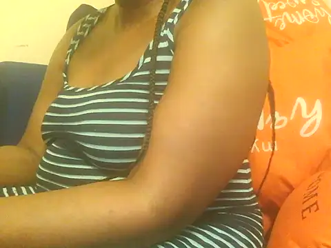 Sexy Riri online show from 3, 10, 2025