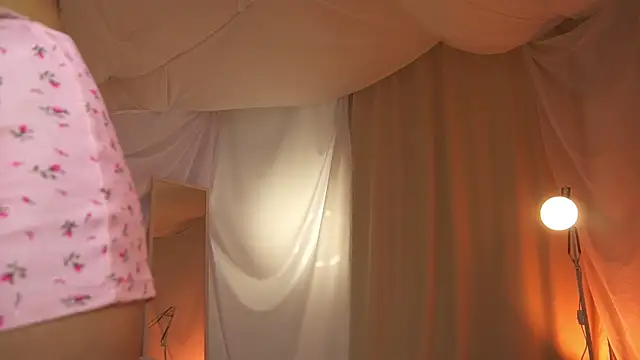 Snapshot of arizonasunrise chatting on 10, 12, 2024 arizonasunrise online show from 10, 12, 2024