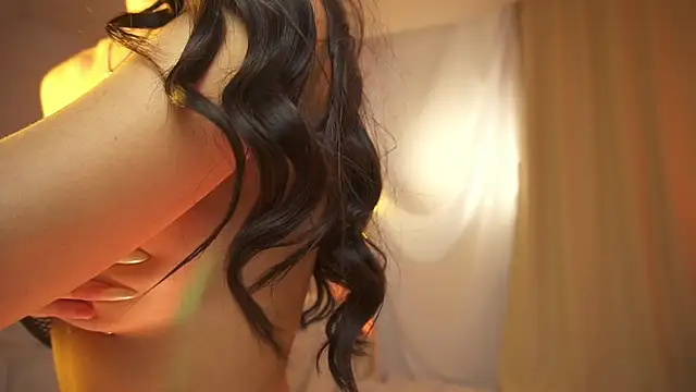 Snapshot of arizonasunrise chatting on 19, 12, 2024 arizonasunrise online show from 19, 12, 2024