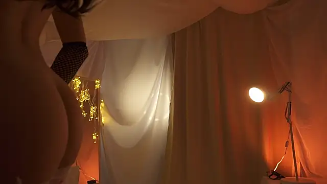 Snapshot of arizonasunrise chatting on 20, 12, 2024 arizonasunrise online show from 20, 12, 2024