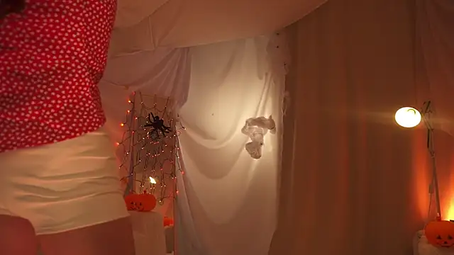 Snapshot of arizonasunrise chatting on 28, 10, 2025 arizonasunrise online show from 28, 10, 2025