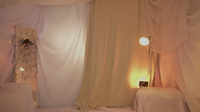 Snapshot of arizonasunrise chatting on 16, 11, 2025 arizonasunrise online show from 16, 11, 2025