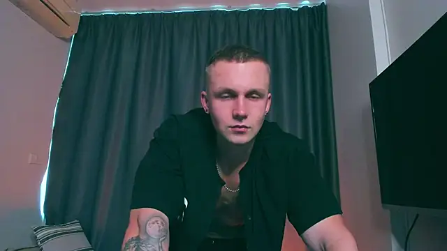 Samuel Andrew online show from 4, 2, 2025