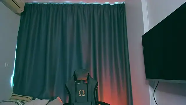 Samuel Andrew online show from 5, 3, 2025