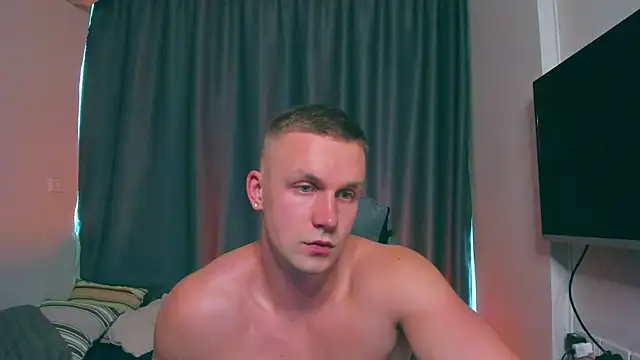 Samuel Andrew online show from 8, 3, 2025