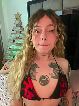 Snapshot of Bonnie_vega chatting on 19, 12, 2024 Bonnie vega online show from 19, 12, 2024