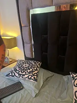 Snapshot of Bonnie_vega chatting on 18, 10, 2025 Bonnie vega online show from 18, 10, 2025