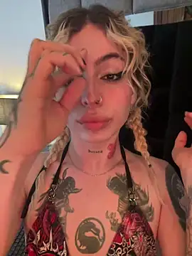 Snapshot of Bonnie_vega chatting on 19, 11, 2025 Bonnie vega online show from 19, 11, 2025