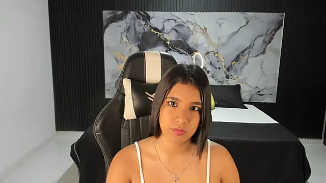 Ivy 16 online show from 29, 1, 2025