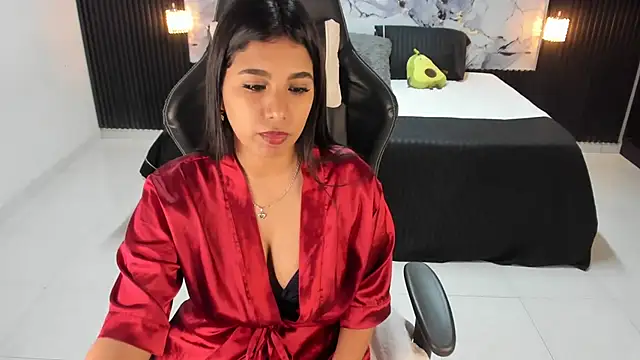 Ivy 16 online show from 15, 3, 2025