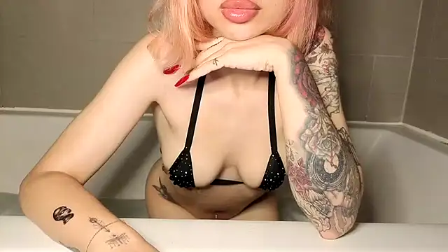 xoxcatt online show from 2, 8, 2026