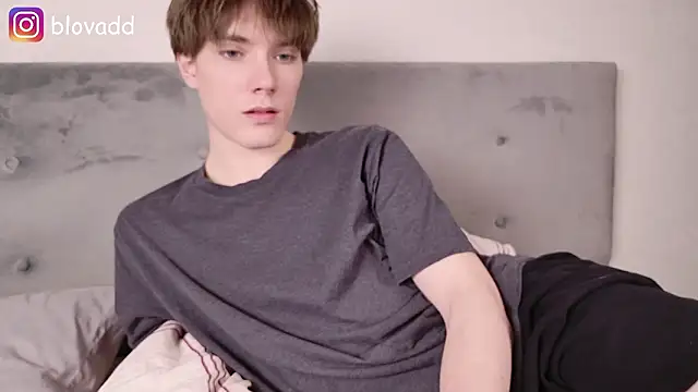 callmenineoneseven online show from 21, 3, 2026