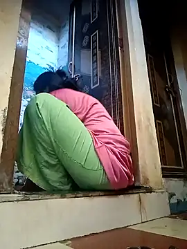 Mamta Chaterjee online show from 4, 3, 2025