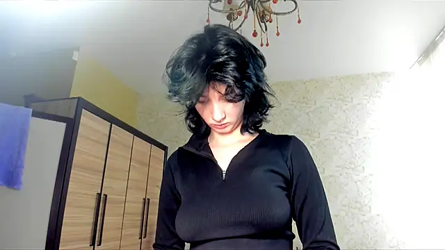 JulisSweet online show from 13, 3, 2025