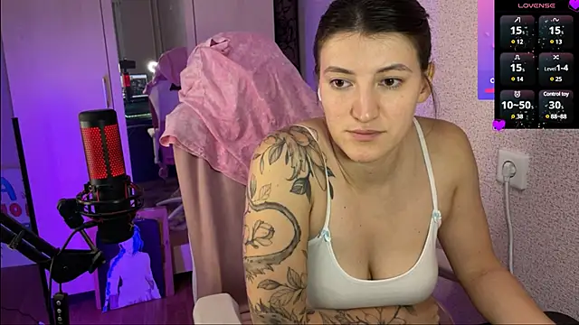 Katrin  kiss online show from 25, 2, 2025