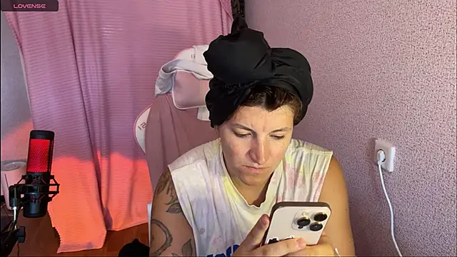 Katrin  kiss online show from 23, 9, 2025