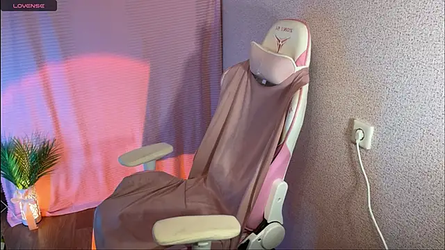 Katrin  kiss online show from 1, 10, 2025