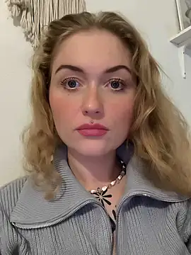 Goldloeckchen159 online show from 7, 1, 2025