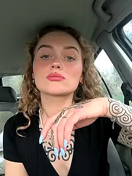 Goldloeckchen159 online show from 7, 2, 2025