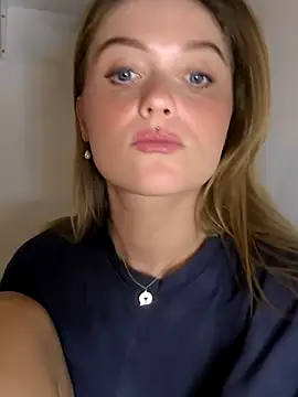 Goldloeckchen159 online show from 5, 10, 2025