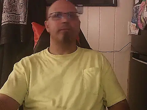 KrazyLegz online show from 15, 9, 2025