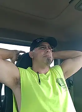 KrazyLegz online show from 27, 9, 2025