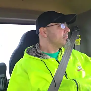 KrazyLegz online show from 25, 10, 2025