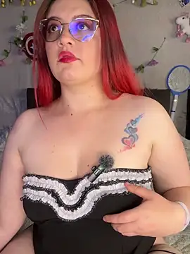Snapshot of NinaGauther chatting on 25, 5, 2026 NinaGauther online show from 25, 5, 2026