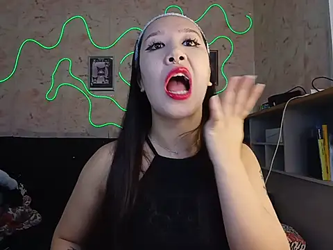 Japabaixinha online show from 8, 6, 2026