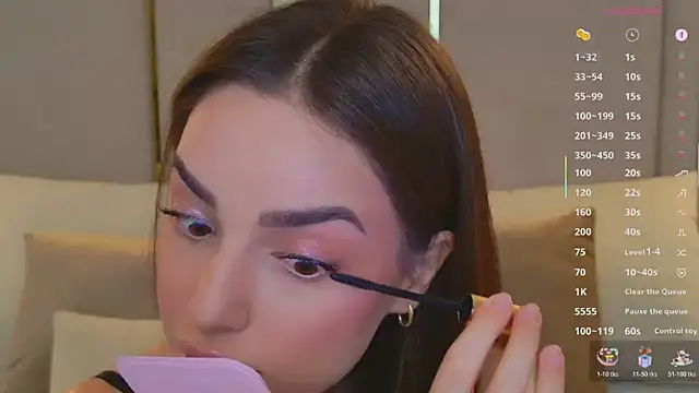 BellaHalles online show from 4, 2, 2026