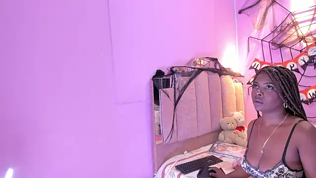 LoveQueen2 online show from 22, 10, 2025