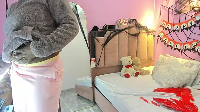 LoveQueen2 online show from 24, 10, 2025